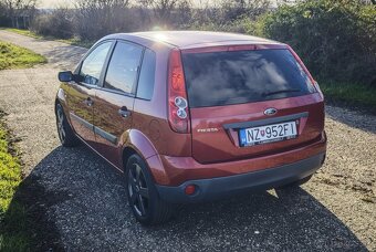 Fiesta 1.25, 55 kw/M5, 2008 benzín - 7