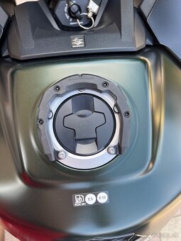 Suzuki GSX S1000 GX - 7