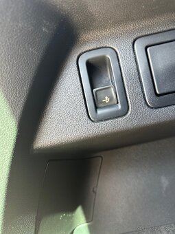 Volkswagen Tiguan 2.0TDI DSG - 7