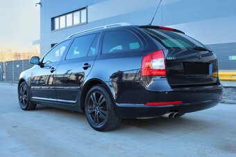 Škoda Octavia Combi 2.0 TDI RS - 7