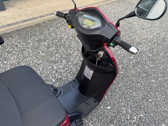 Elektrický trojkolesový skúter Volta 1000W - 7