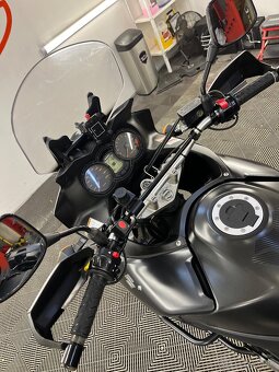 Suzuki V-strom 650 - 7