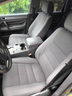 Volkswagen Touareg 3.0tdi V6 - 7