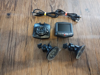 Auto kamery Tracer Full HD, 5,- Euro/ 2 kusy - 7