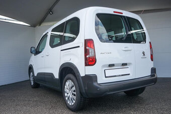 25-PEUGEOT Rifter,2021,nafta,1.5BlueHDI Active Pack,75kW - 7