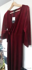 Vínovo červené šaty s vysačkou - 7