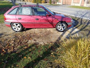 Predám Opel Astra Classic 1.6 benzín. - 7