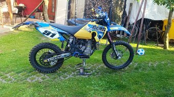 Husaberg FE 550 - 7