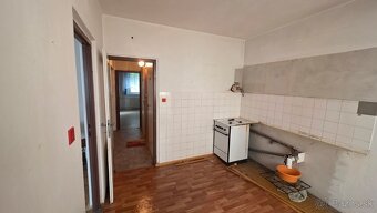 Predám 3 izbový byt - Záturčie - 7