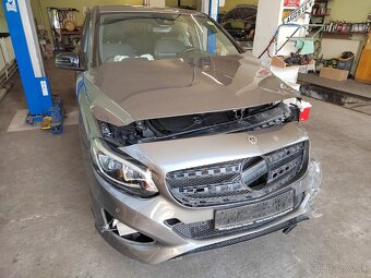 Mercedes Benz B 200 D - 7