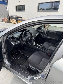 Mazda 3 1.6 benzín 2010 77kw Hatchback - 7