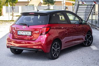 Toyota Yaris 1.33 Dual VVT-i Bi-Tone - 7