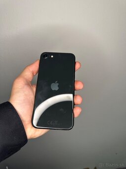 Zadný housing - iPhone SE 20 & iPhone 8 - 7