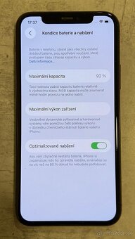 Apple iPhone 11 Pro - 64 GB / Plne funkčný - 7