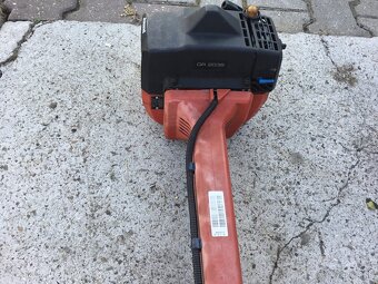 HUSQVARNA 235R / JONSERED GR2036 - 7