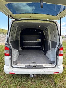 VW Transporter T5 - 7