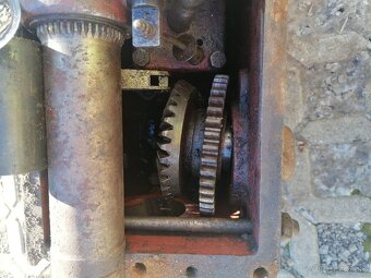 Hydraulika zetor 25 - 7