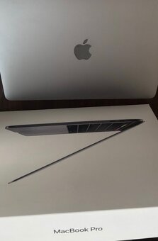 macbook Pro - 7