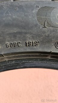 Pirelli Cinturato All Season Plus 235/55 R18
- 7