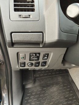 Toyota Hilux 3.0D4D automat - 7