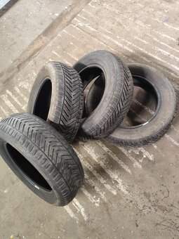Pneu 195/65 R15 - 7