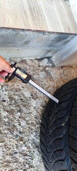 Zimné pneumatiky 215/55/R16 plus elektróny - 7