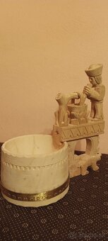 Predám črpaky a drevorezby. - 7