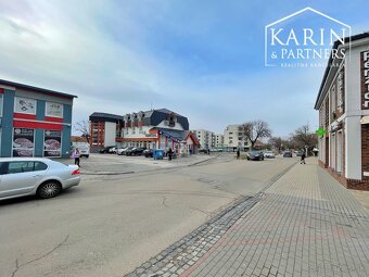 Prenájom MULTIFUNKČNÉHO priestoru v CENTRE mesta – 15 m² - 7