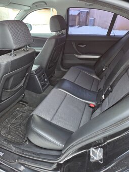 BMW E90 318D Facelift - 7