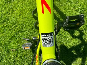 Predám malo používaný KELLYS Naga 70 Neon Lime 13.5 26″ - 7