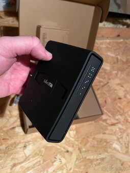 Predám anténu + router - 7