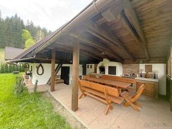 Chalupa vedená ako rodinný dom | 660 m2 pozemku | Garáž - 7