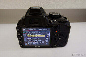 Nikon D3100 kit s 18-55mm VR - 7