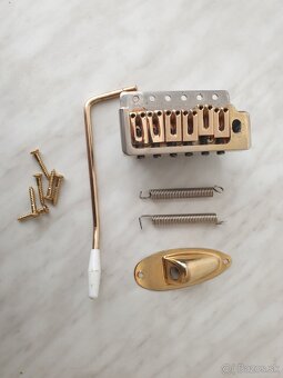 Krk na Stratocaster + tremolo - 7