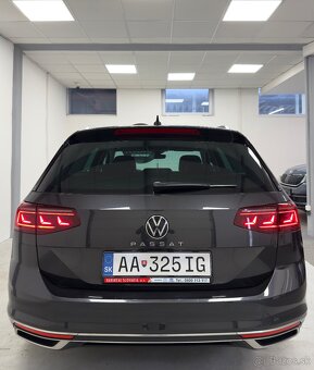 Volkswagen Passat Variant 2.0TDI 110Kw DSG Facelift - 7