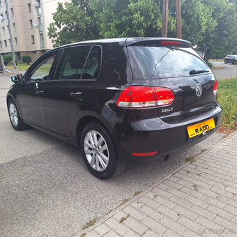 Volkswagen Golf 1.6 TDI Trendline DSG - AJ NA SLÁTKY - 7