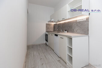 Predaj kompletne rekonštr. 3izb bytu 65m2, 1psch. SNP Senec - 7