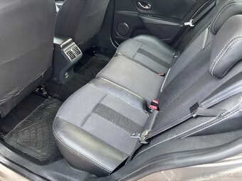 Renault Fluence - 7