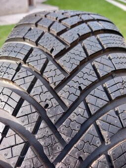 205/60 r16 zimne pneumatiky - 7