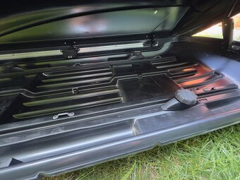 Strešný box Thule motion XL+strešný nosič thule wingbar 959 - 7