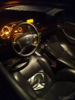Predám toyota avensis - 7