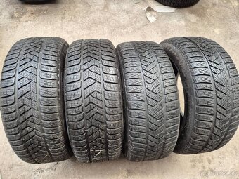 235/55 r17 zimné 4 ks PIRELLI dezén 6,4 - 5,3 mm DOT2020 - 7
