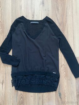 Damske svetriky Guess - 7