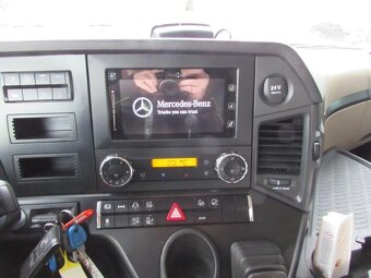Predám Mercedes Actros 1845 BL602TR - 7
