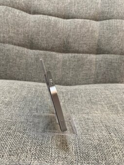iPhone SE (2016) 128GB plne funkčný - 7