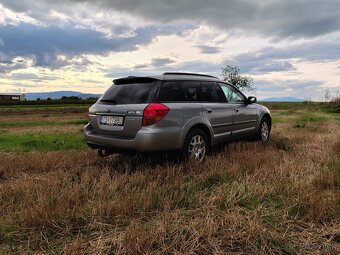 Subaru Outback 2,5 benzín - 7