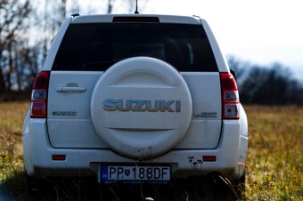 Suzuki Grand Vitara 1.9 DDiS 4x4, 95 kW, 2010 – nová STK, ťa - 7