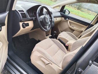Volkswagen Touran 1.4 TSI+ CNG, 110 kw, 2011 - 7