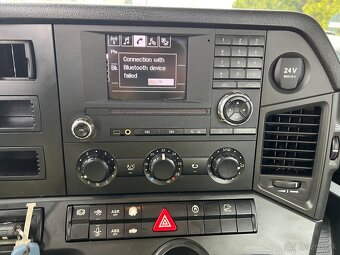 Hákový nosič kontajnerov Mercedes Benz Arocs 6x4 – 2016 - 7