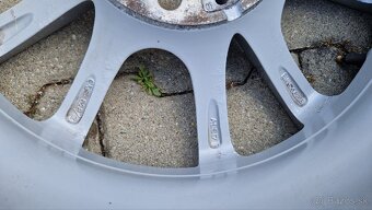 BMW disky Styling 390 16" 7Jx16 H2 ET31 5x120 - 7